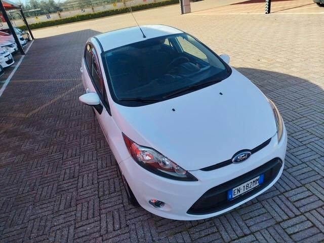 Ford Fiesta 1.4 BENZ/ GPL DI SERIE