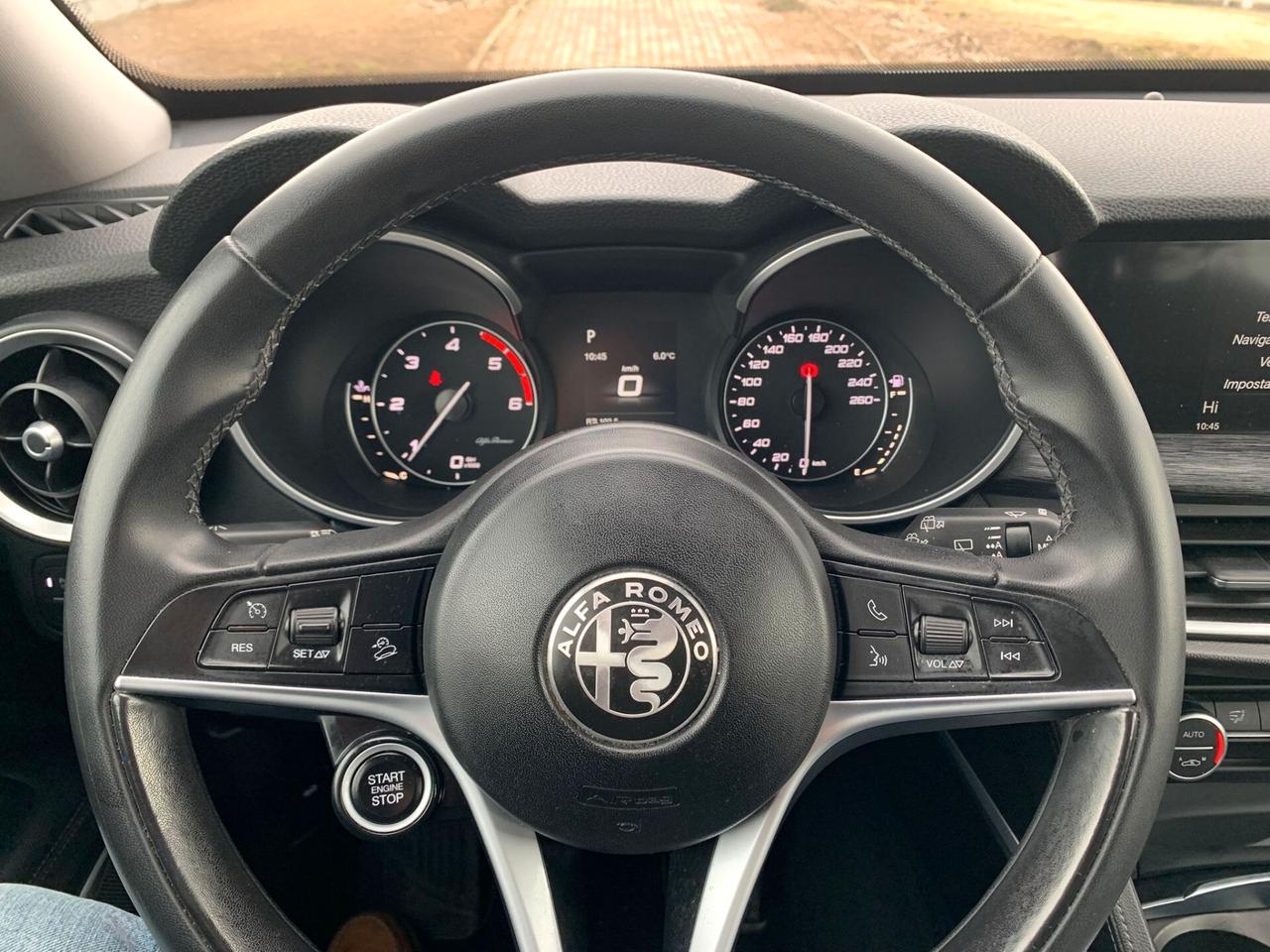 Alfa Romeo Stelvio 2.2 Turbodiesel 210 CV AT8 Q4 Super