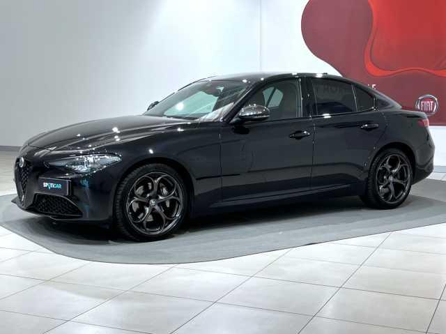 Alfa Romeo Giulia 2.2 Turbodiesel 190CV AT8 AWD Q4 B-Tech