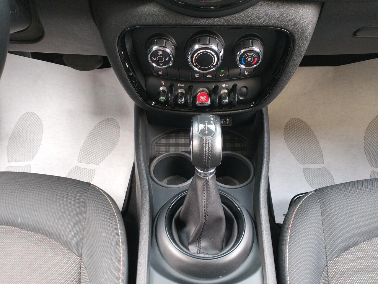 MINI Cooper Clubman IV F54 2016 1.5 Hype auto