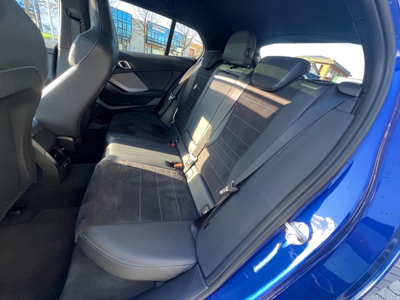 Bmw serie 1 M-Sport PRO 120d xDrive 5p. full optional