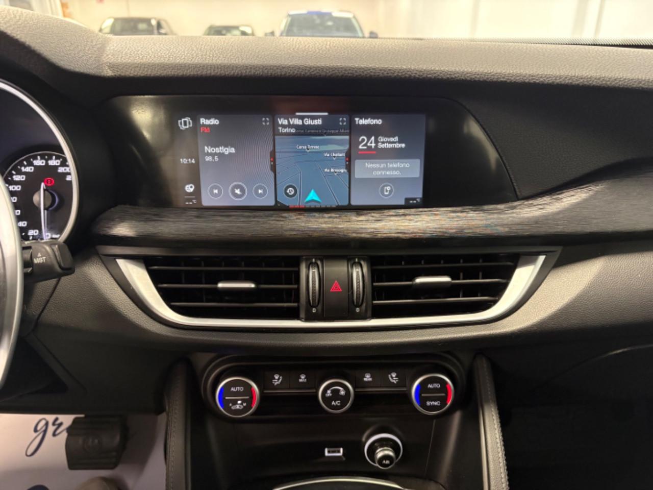 Alfa Romeo Stelvio 2.2 t Business rwd 160cv auto