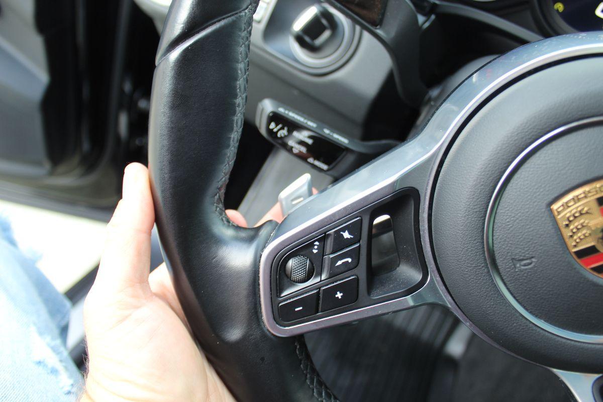 PORSCHE - Cayenne Coupe'