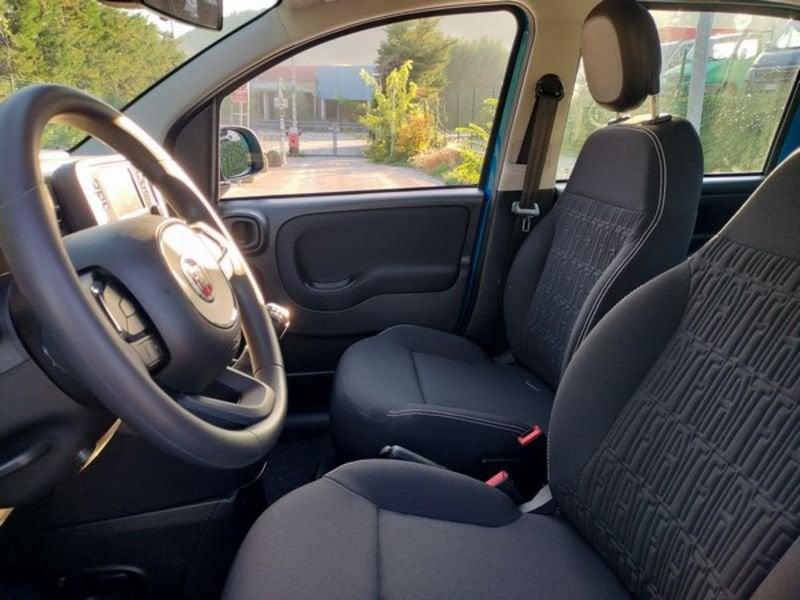FIAT Panda Panda 1.0 FireFly S&S Hybrid Icon, 5 posti e stereo Bluetooth con comandi al volante!