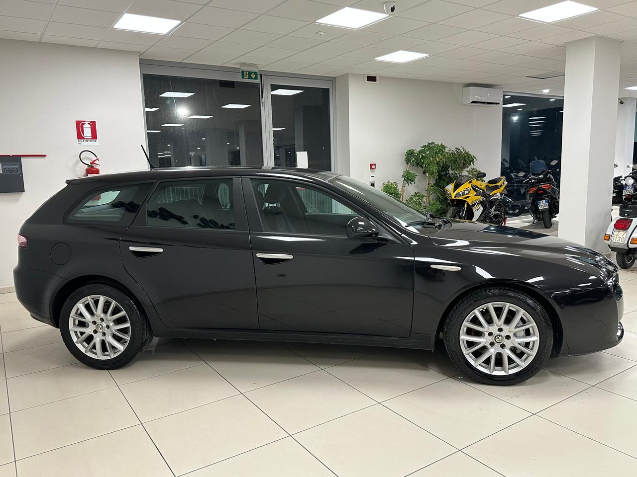 Alfa Romeo 159 1.9 JTDm 150CV Sportwagon Q-Tronic 2009