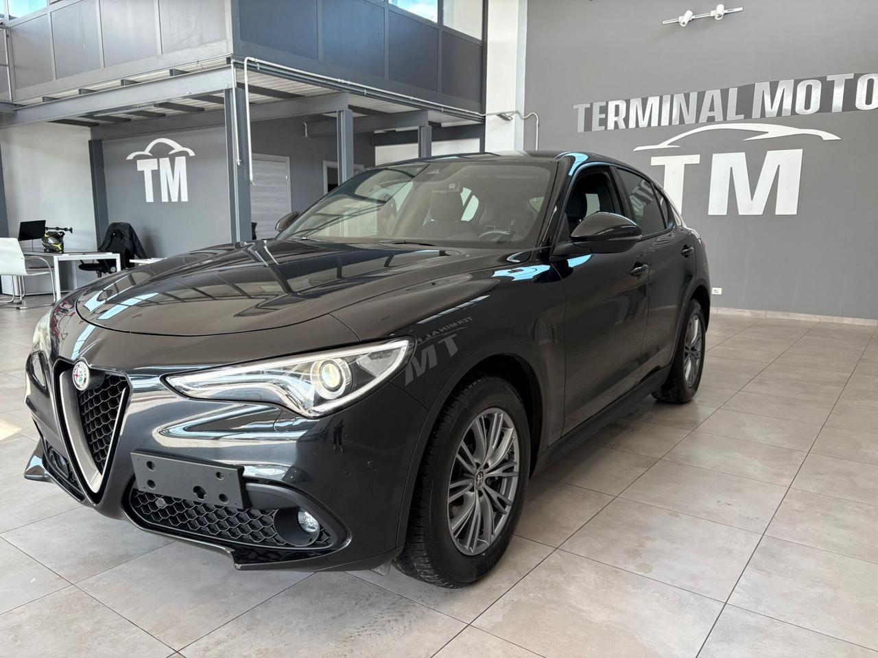 Alfa Romeo Stelvio 2.2 Turbodiesel 190 CV AT8 Q4 Business