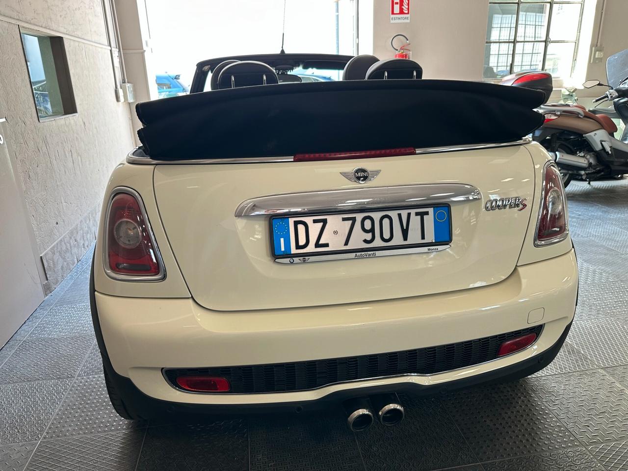 Mini 1.6 Cooper S Cabrio 175cv - Unico Proprietario solo per operatori del settore