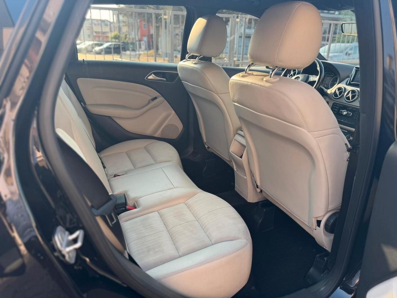 Mercedes-benz B 180 CDI EXECUTIVE