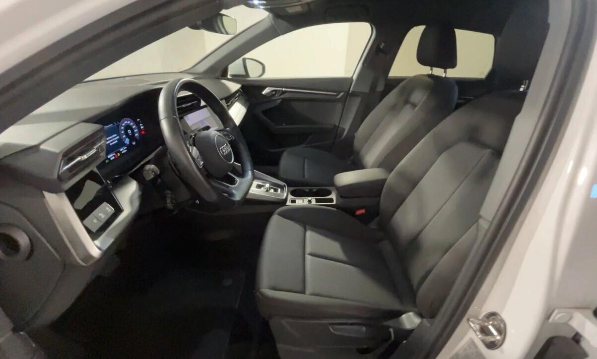 AUDI A3 G-TRON BUSINESS ADVANCED + MATRIX