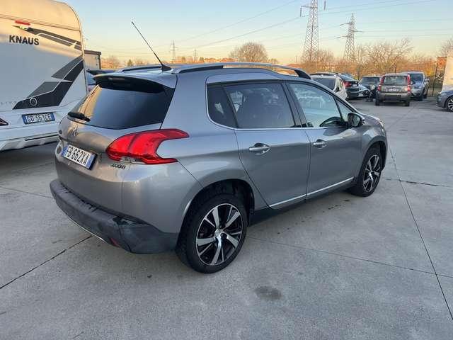 Peugeot 2008 1.2 puretech t Black Matt s&s 110cv