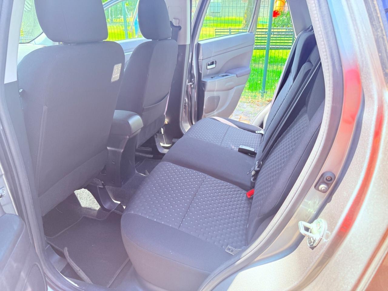 Mitsubishi 1.8 DIESEL 4X4- UNICO PROP!! OK PERMUTE