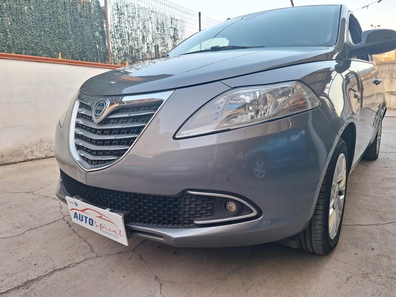 Lancia Ypsilon 1.2 69 CV 5 porte GPL Ecochic Gold