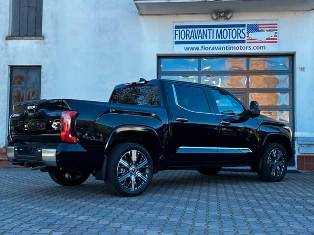 Toyota Tundra Crew 3.5L v6 Twin Turbo 4x4 HYBRID CAPSTONE