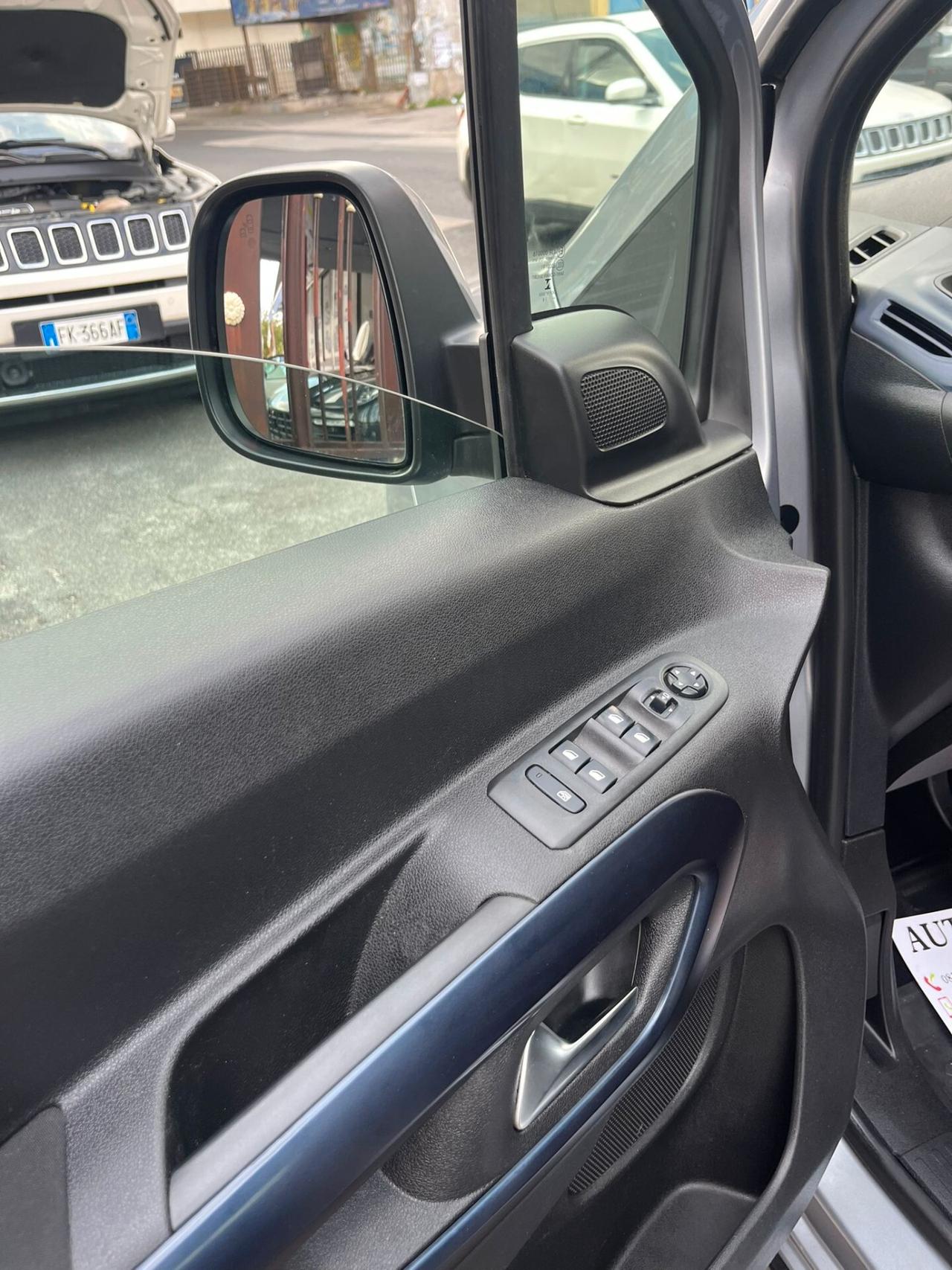 Peugeot Rifter BlueHDi 130 S&S EAT8 GT Line Standard