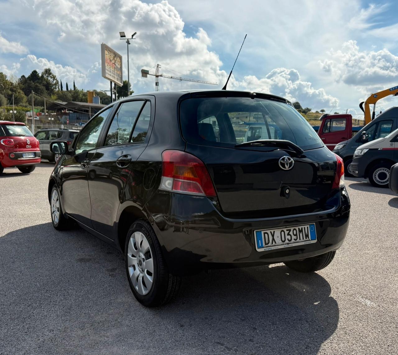 Toyota Yaris 1.4 D-4D DPF 5 porte Sol