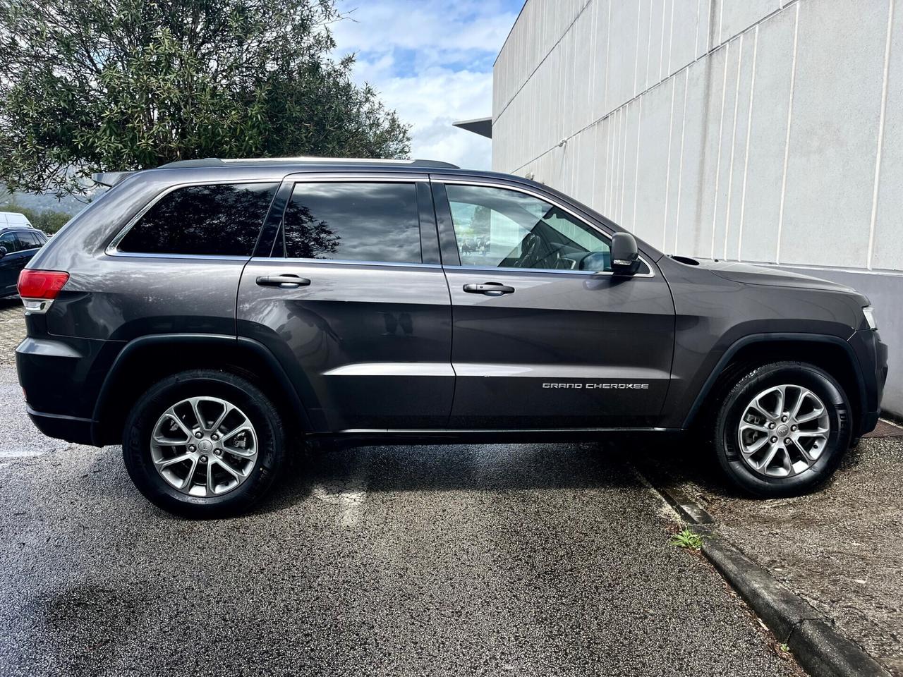 Jeep Grand Cherokee 3.0 V6(190cv)*NAVI*KEYLESS*GOMME NUOVE*SCHERMI POSTERIORI