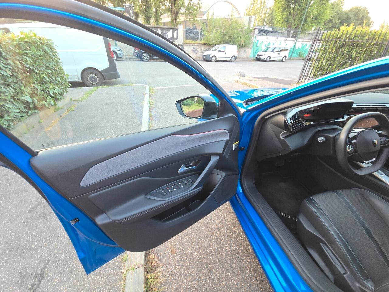 PEUGEOT 308 Allure 1.2 Turbo 130 EAT8 (modello nuovo)