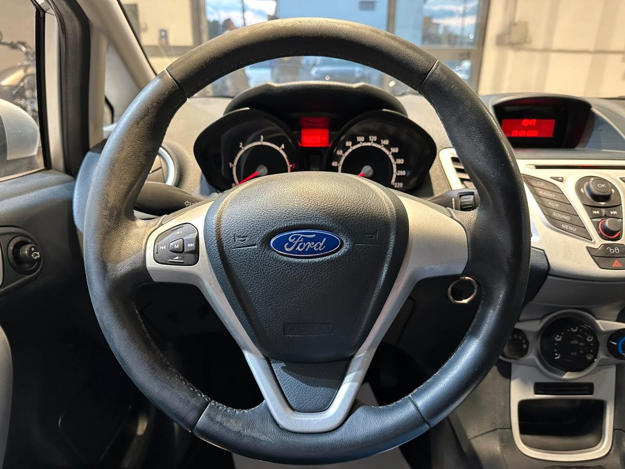 Ford Fiesta 1.4 TDCi 5p. Titanium