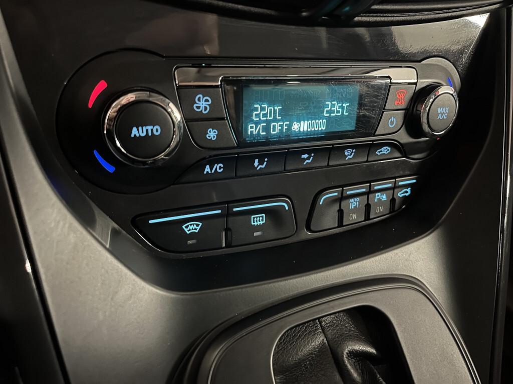 Ford Kuga 2.0 TDCI Titanium 4x4 Gancio