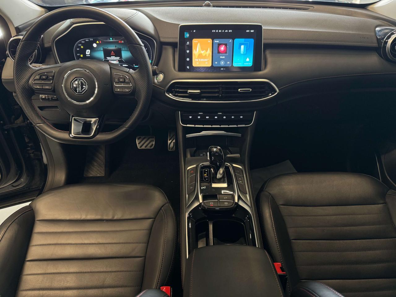 MG HS HS 1.5 t Luxury auto