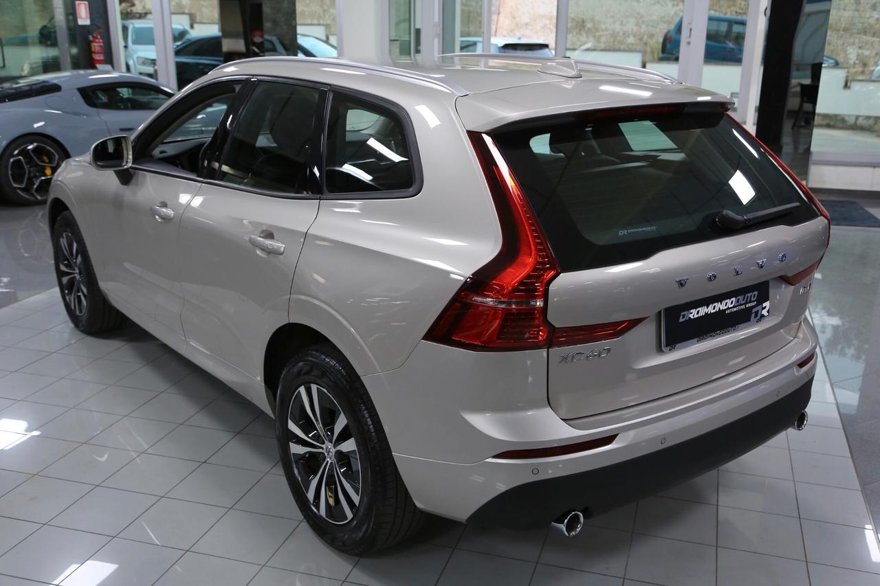 Volvo XC60 B4 (d) mhev AWD Geartronic Momentum