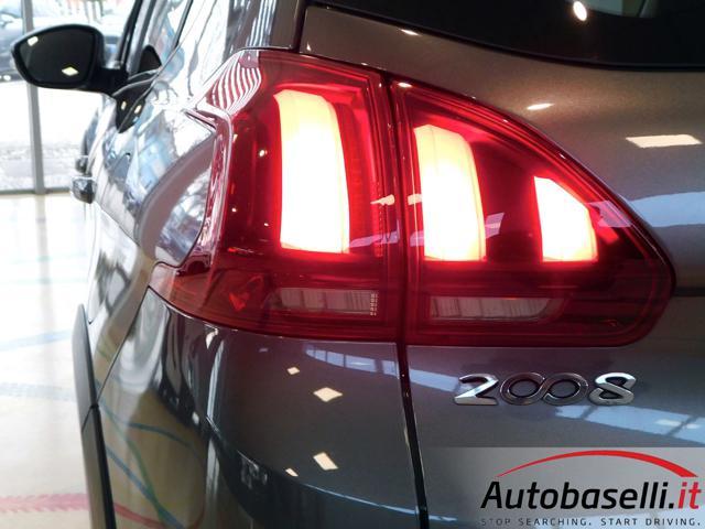PEUGEOT 2008 1.2 TURBO 110CV S&S ALLURE, NAVIGATORE, CARPLAY