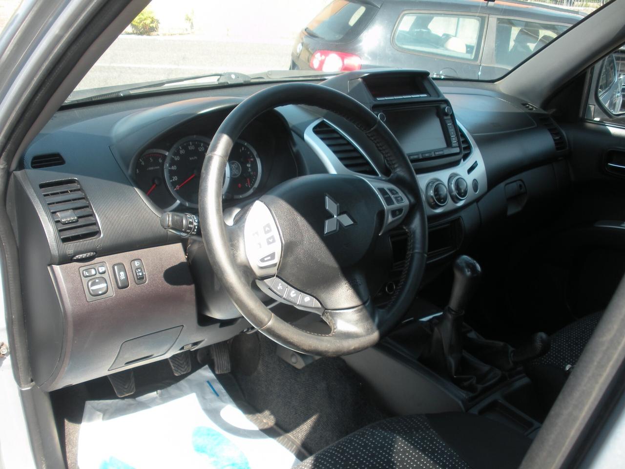 Mitsubishi L200 2.5 DI-D/178CV DC Intense Plus DPF