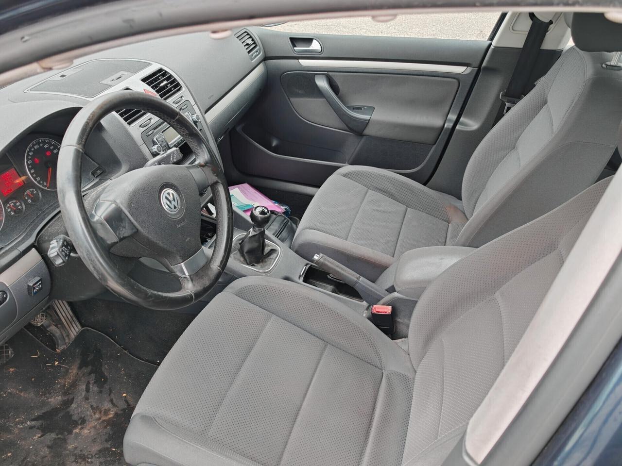 Volkswagen Golf 1.6 5p. Gpl 102 cv unico proprietario ok neopatentati .