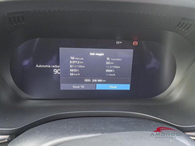 VOLVO XC60 2.0 b4 Core auto - PER OPERATORI DEL SETTORE