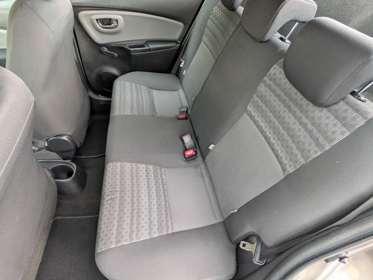 Toyota Yaris 1.0 5 porte Active