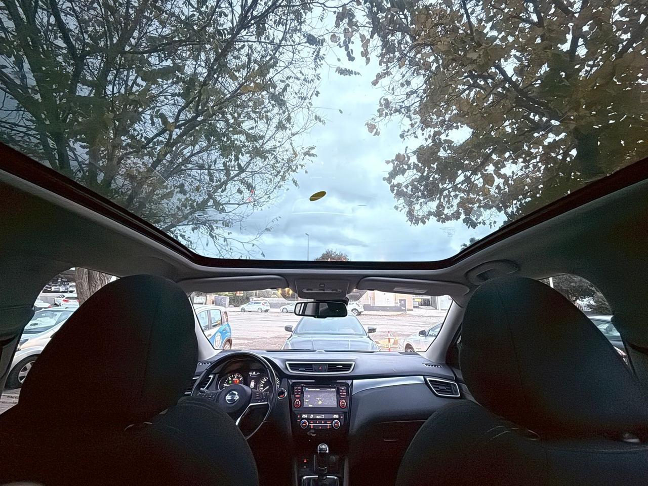 Nissan Qashqai KM- 56.000! 1.6 DIESEL 130 HP