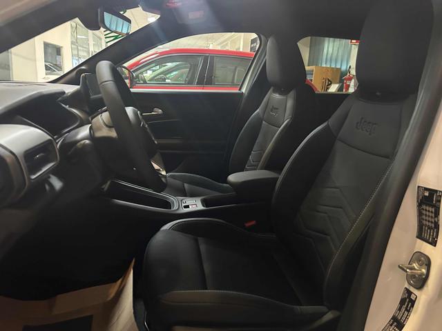 JEEP Avenger 1.2 turbo e-hybrid mhev Altitude fwd 110cv edct6