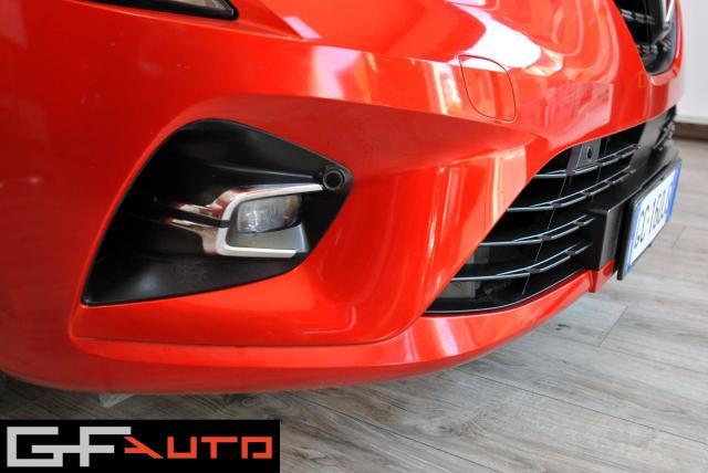 Renault Clio Clio V 2019 1.3 tce Initiale Paris 130cv edc fap