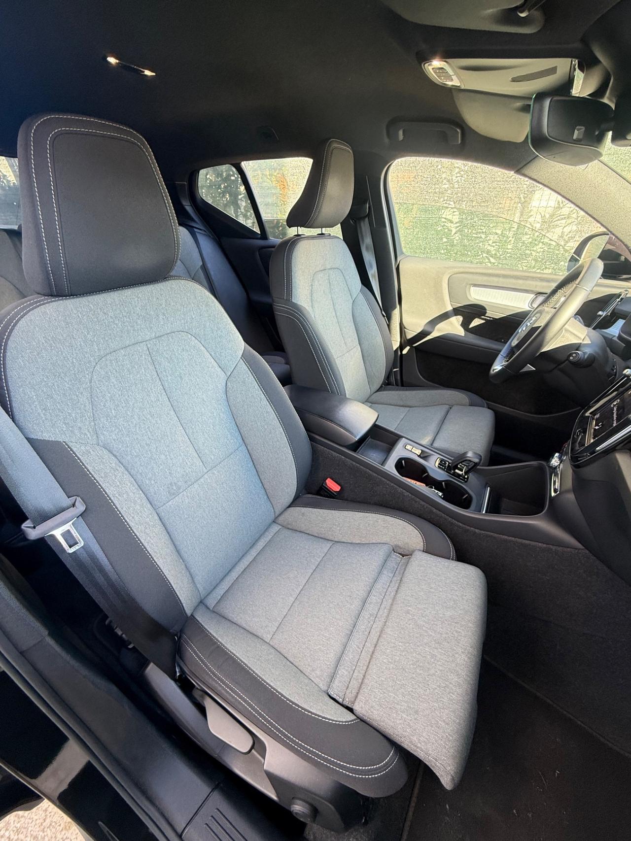 Volvo XC40 T4 1.5 Plug-in Hybrid 2023 50 KM ELETTRICO