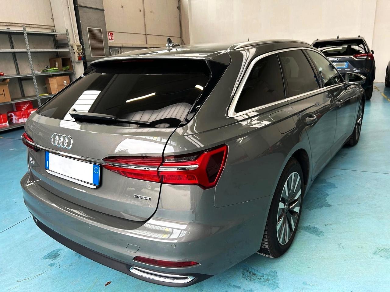 Audi A6 Avant 40 2.0 Tdi quattro S tronic Business Plus