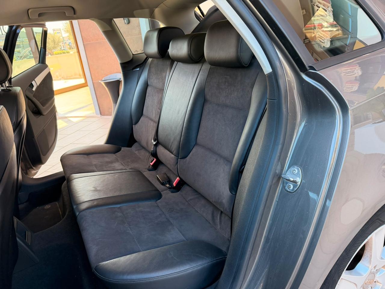 Audi A3 SPB 1.6 TDI 105 CV CR Ambition