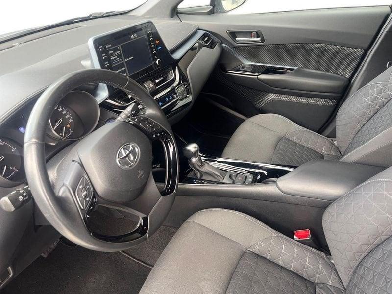 Toyota C-HR C-HR 1.8h Trend e-cvt
