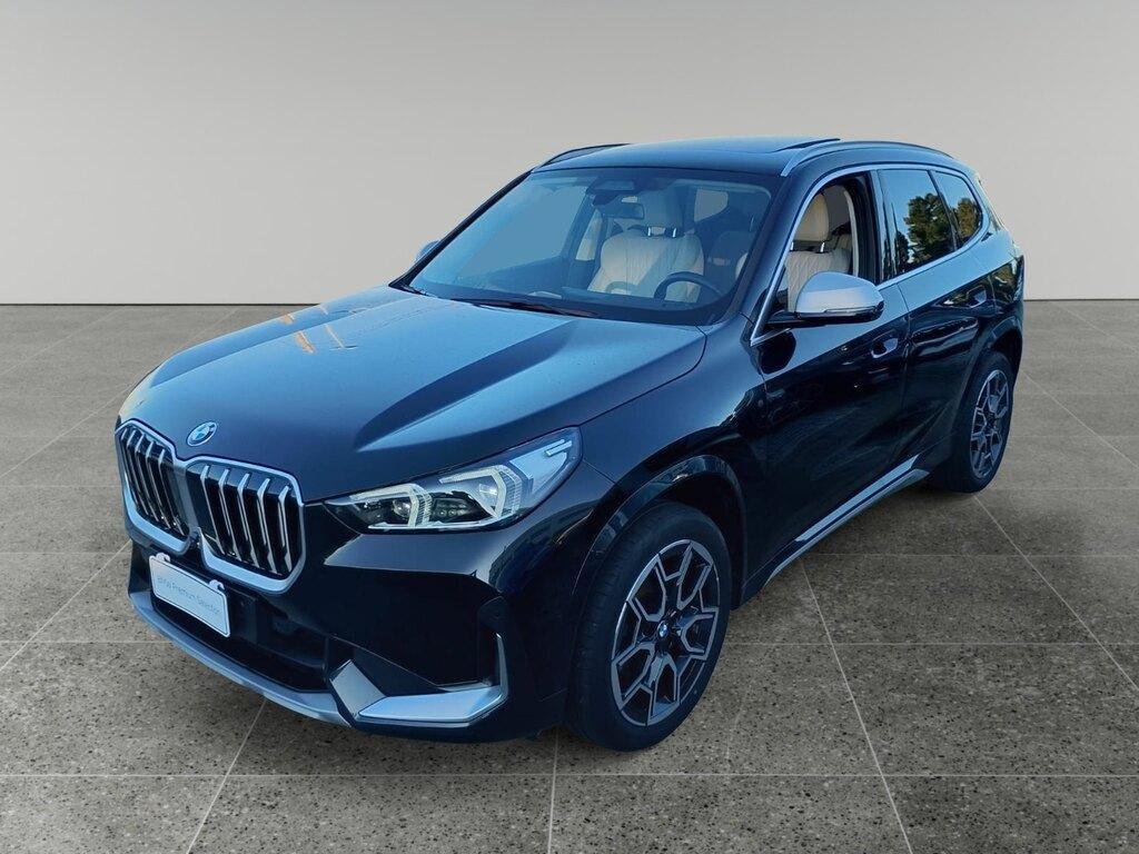 BMW X1 18 i X-Line Edition Signature sDrive DCT