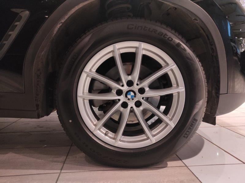 BMW X3 (G01/F97) - X3 sDrive18d 48V Business Advantage