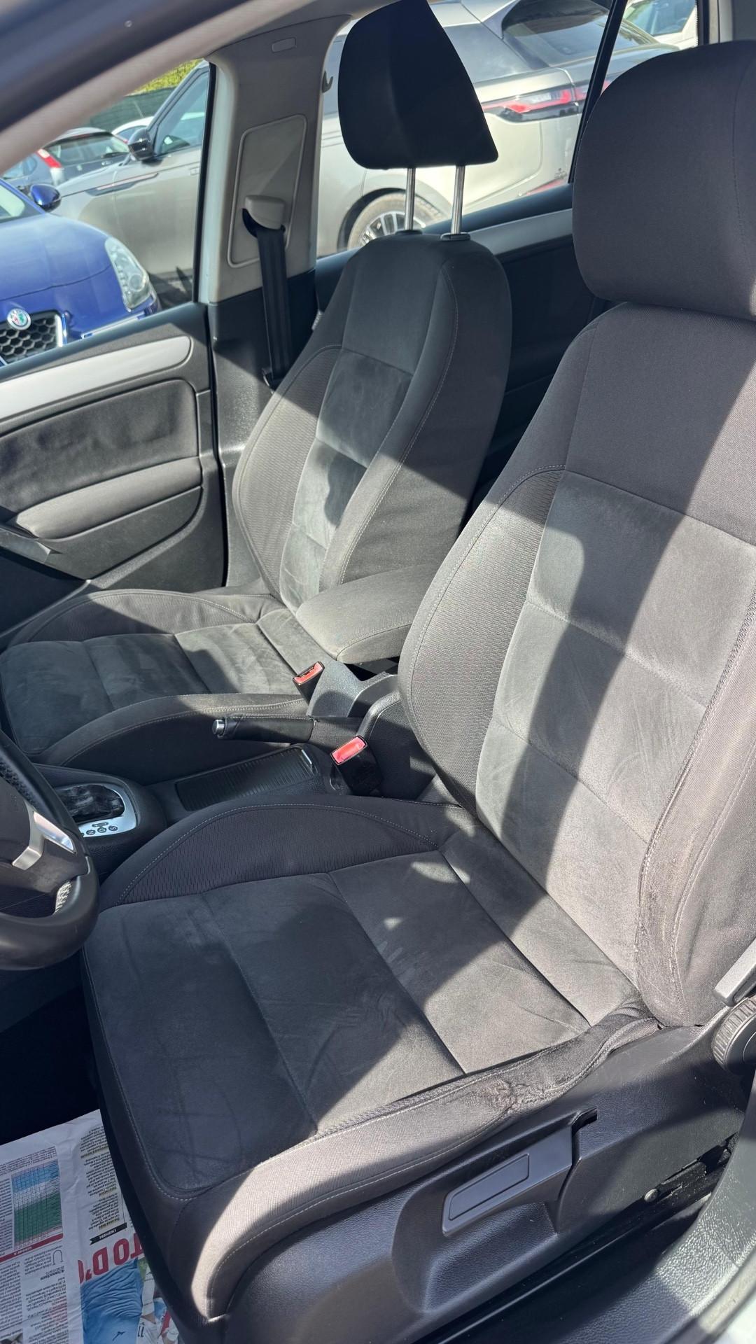 Volkswagen Golf 2.0 TDI 140CV DPF DSG 5p. Highline