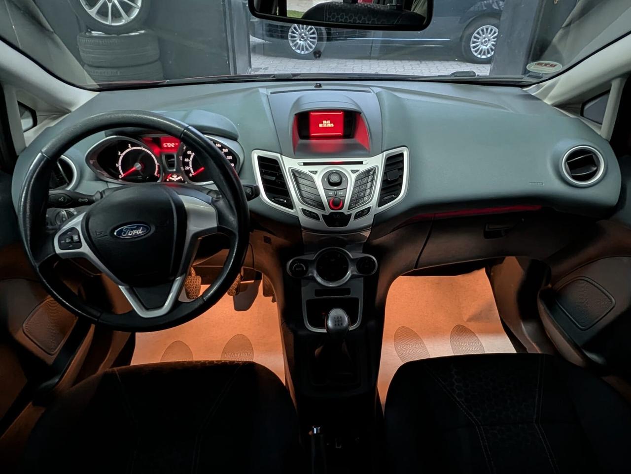 Ford Fiesta 1.2 Titanium GARANZIA 12 MESI