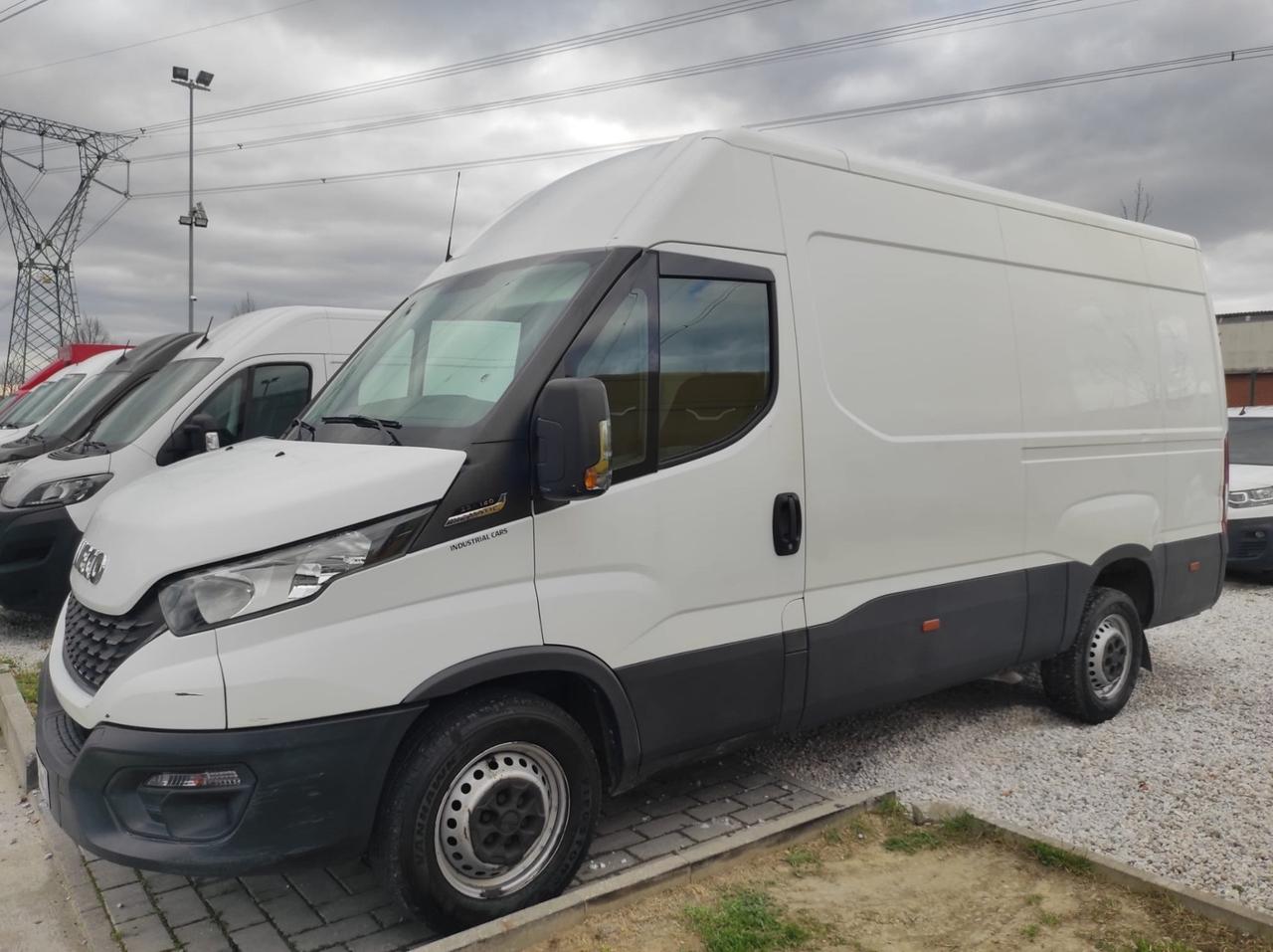 Iveco Daily 33S12 2.3 HPT 116CV Auto Iva Compresa