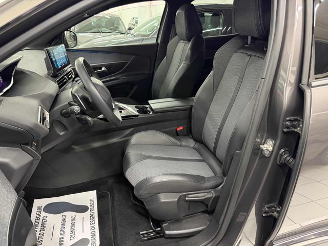 PEUGEOT 3008 BlueHDi 130 S&S EAT8 Allure Pack