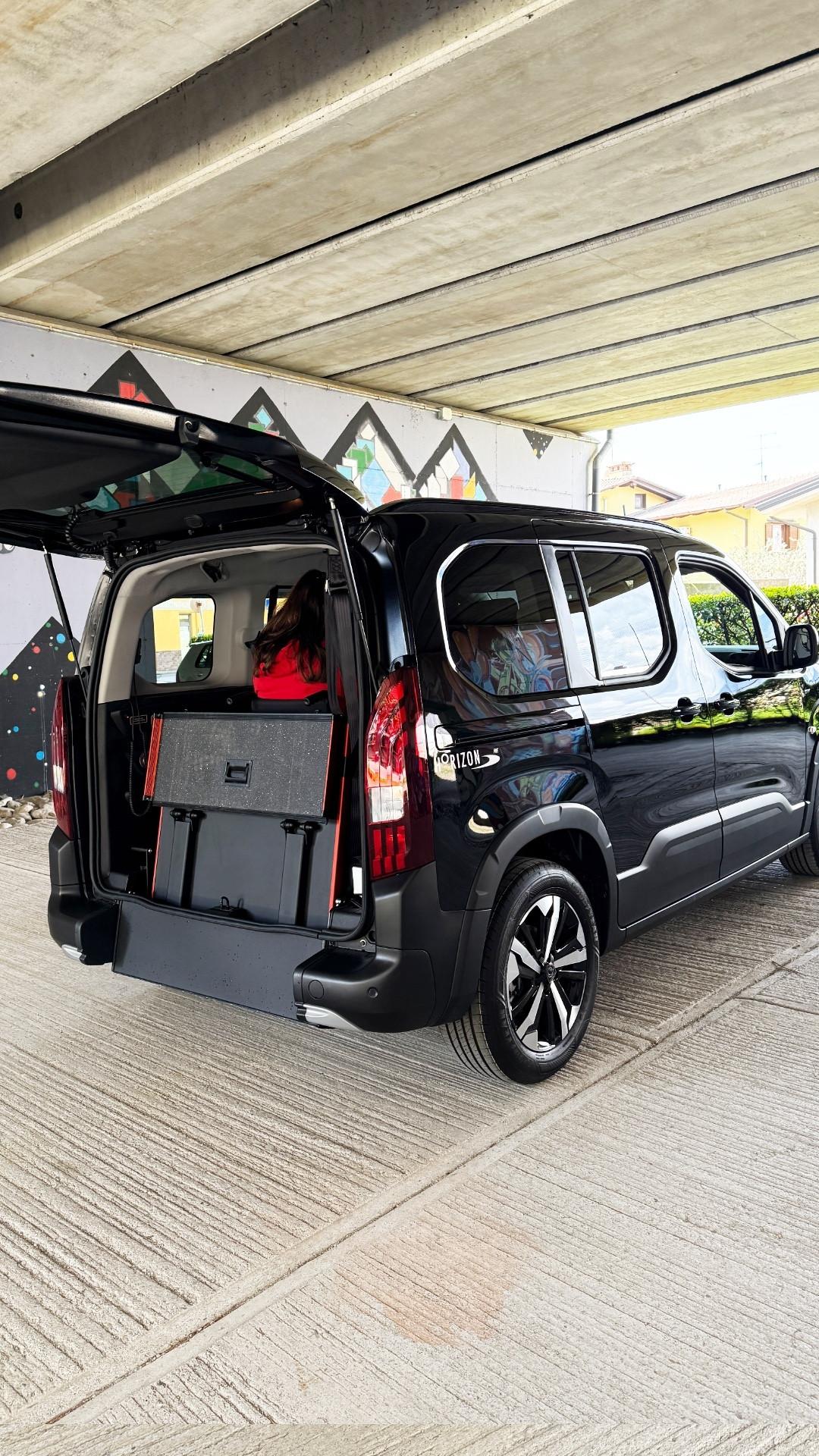 Peugeot Rifter GT Dynamic - Auto per disabili