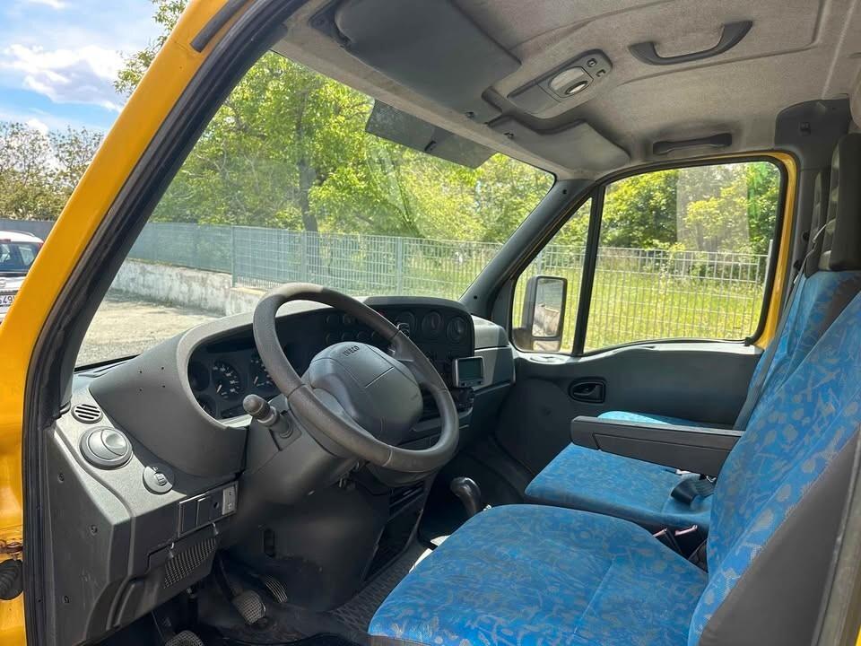 Iveco Daily 2.8 Cabinato