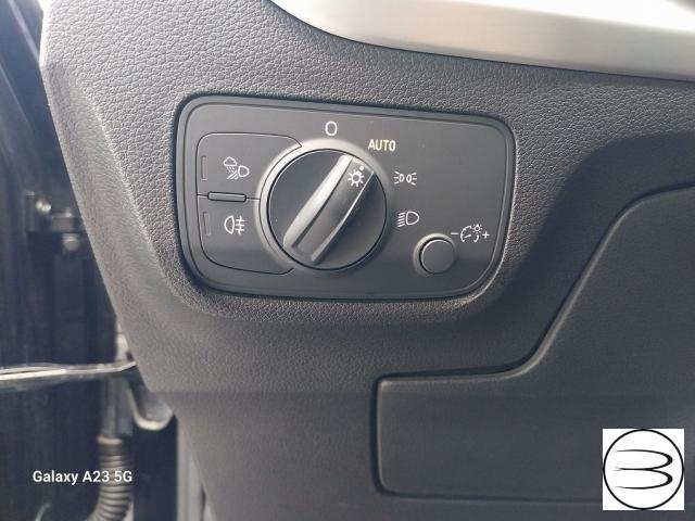 AUDI - Q2 - 30 TDI S tronic