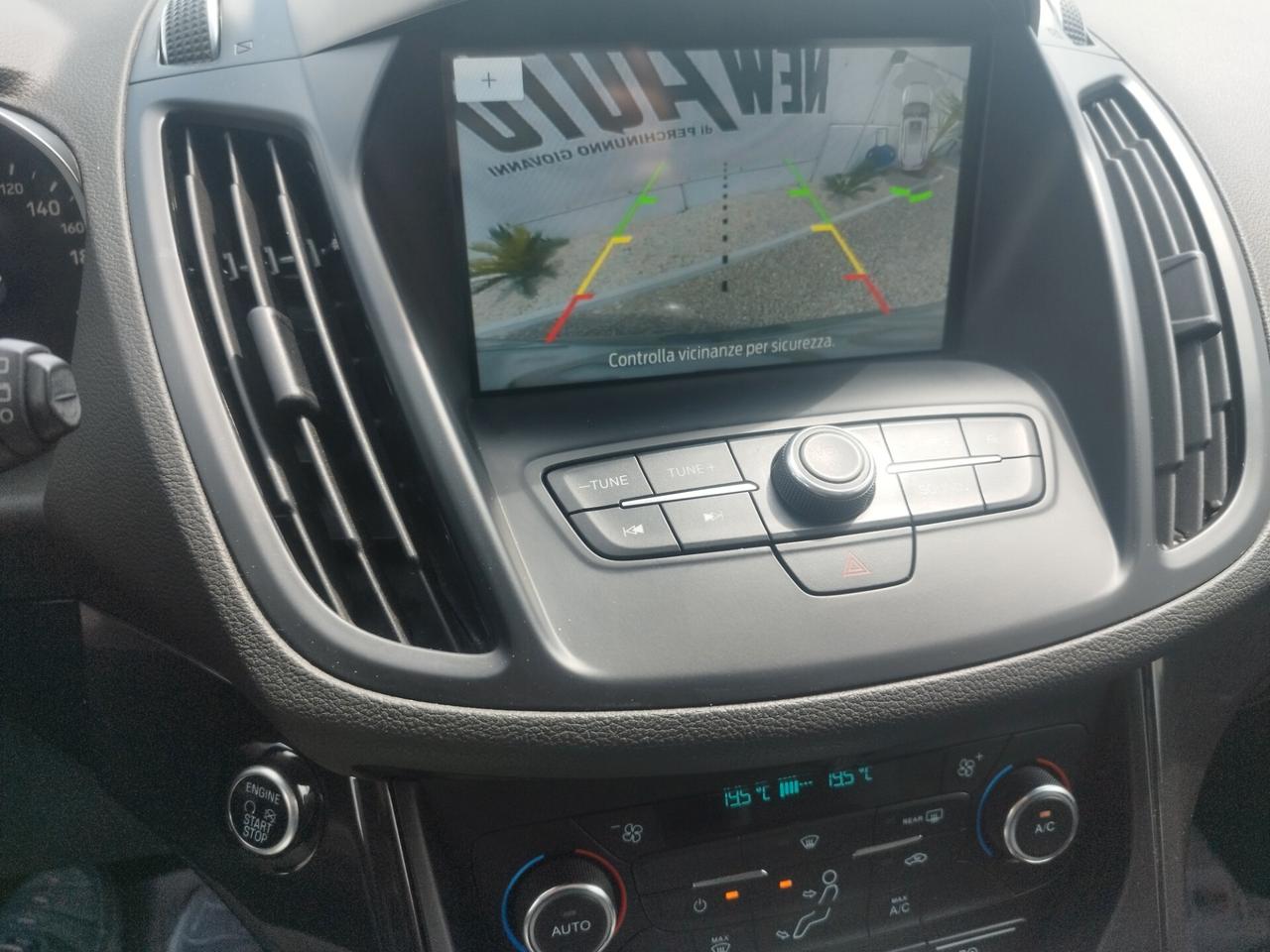 Ford Kuga 1.5 TDCI 120 CV S&S 2WD ST-Line