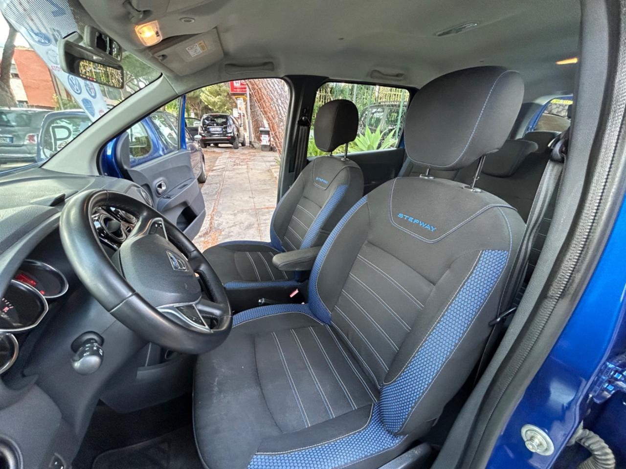 Dacia Lodgy Stepway 1.5 Blue dCi 8V 115CV 7 posti