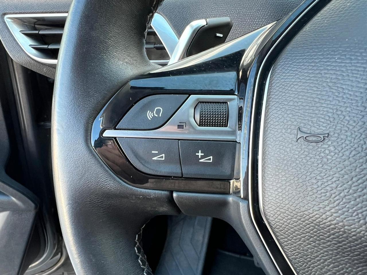 PEUGEOT 3008 BlueHDi 130cv 2022!!! ALLURE!!!