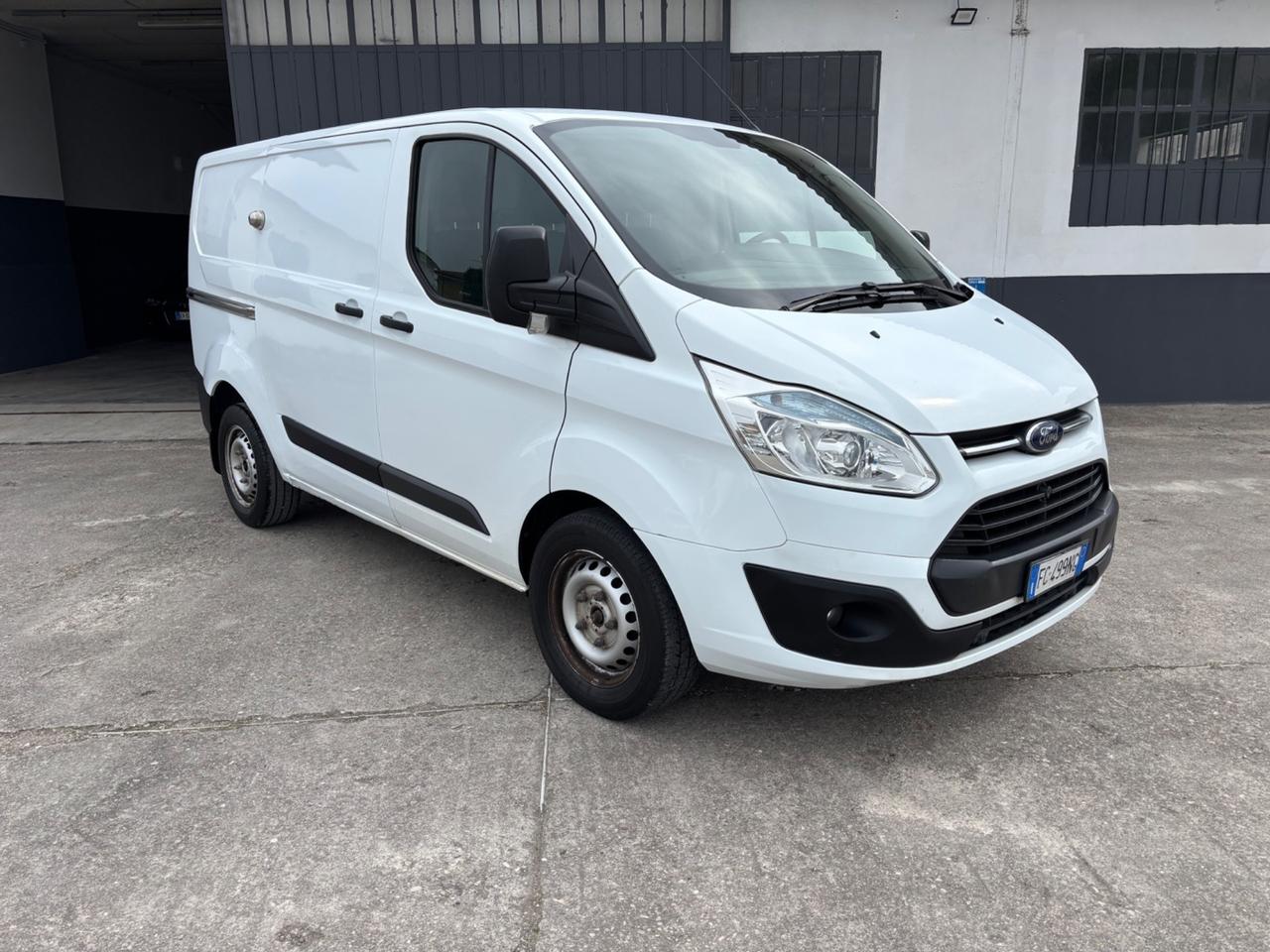 Ford Transit Custom 2.2 TDCI. Garanzia 12 mesi